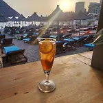 Amelie's & * Sarandë
