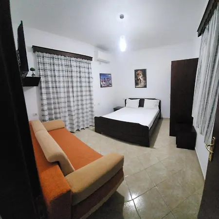 Amelie's & Hotell *