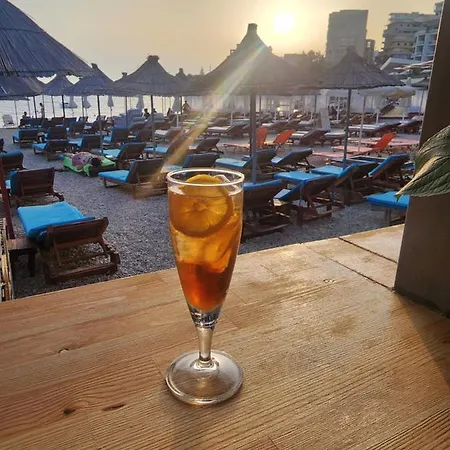 Amelie's & * סרנדה