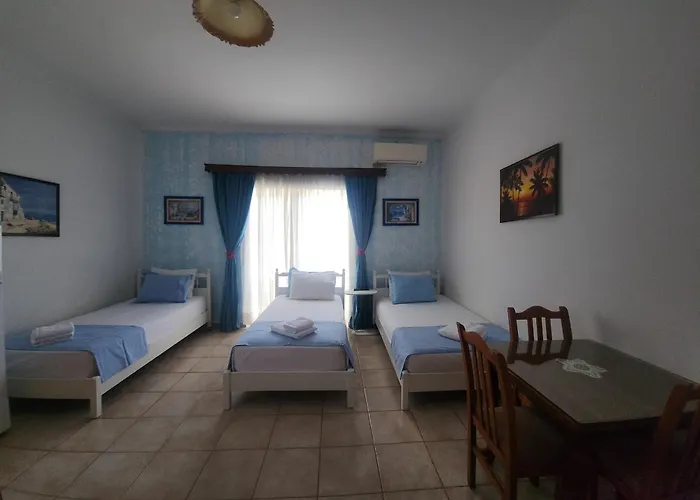 Amelie's & Hotel Saranda