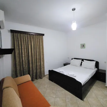 Hotel Amelie's &
