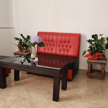 ホテル Amelie's & Sarandë