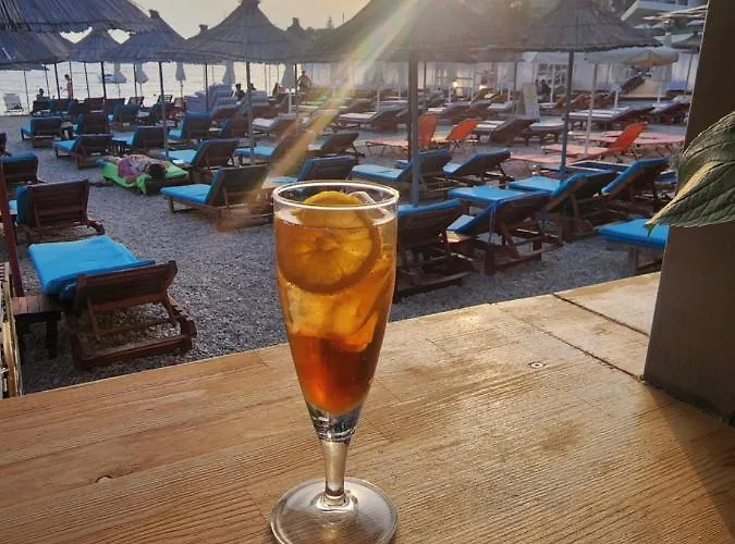 Amelie's & * Sarandë